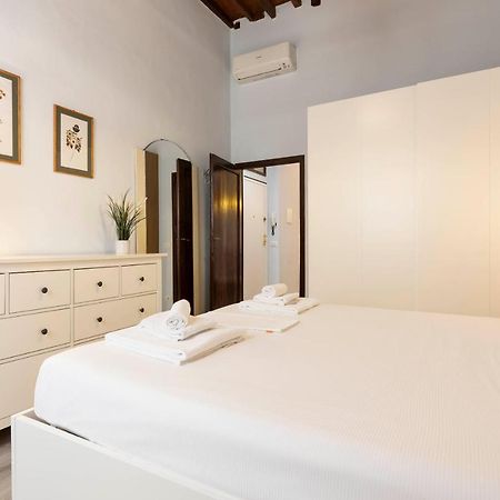 Capponi Deluxe Apartment ฟลอเรนซ์ ภายนอก รูปภาพ