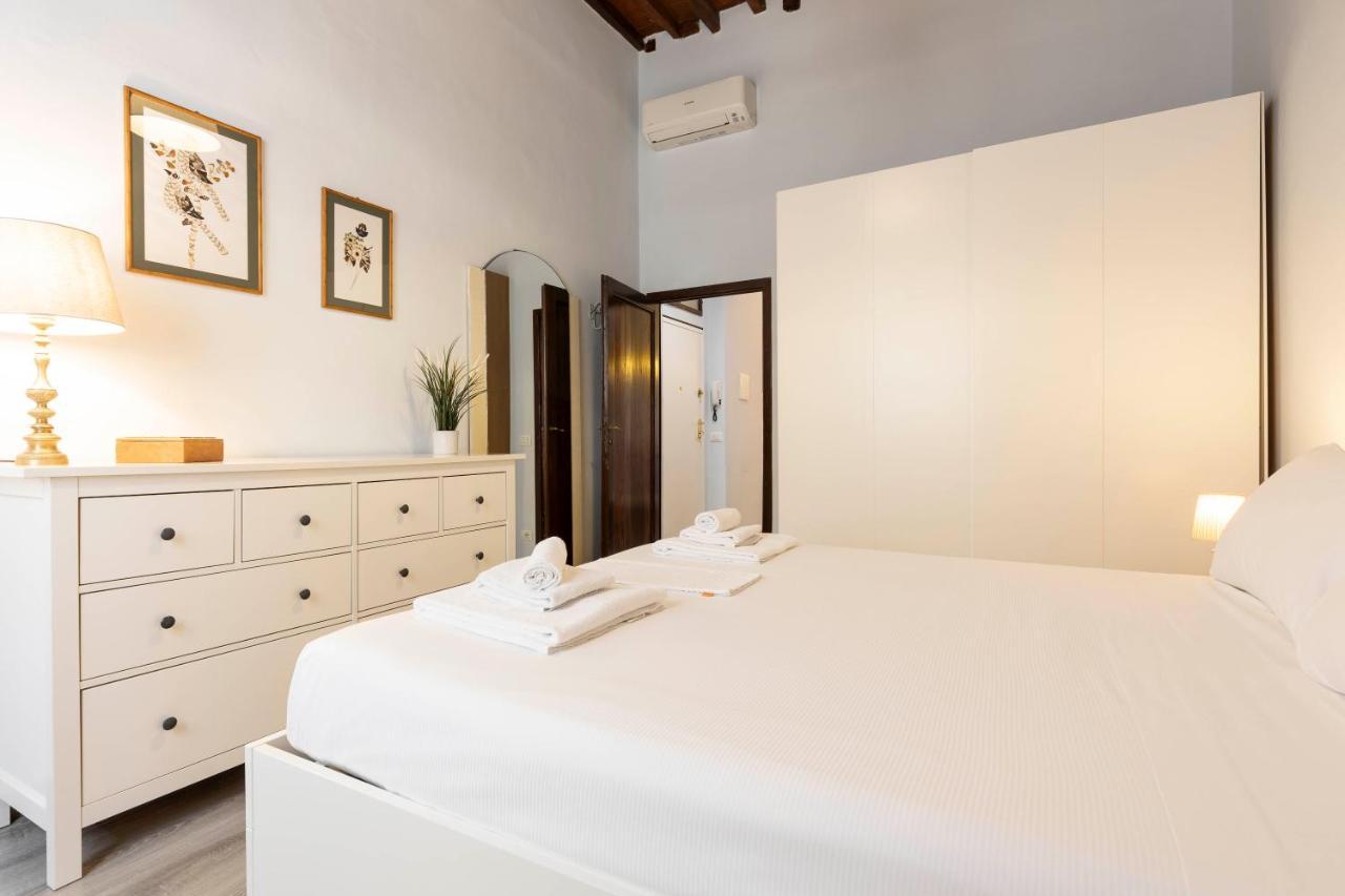 Capponi Deluxe Apartment ฟลอเรนซ์ ภายนอก รูปภาพ