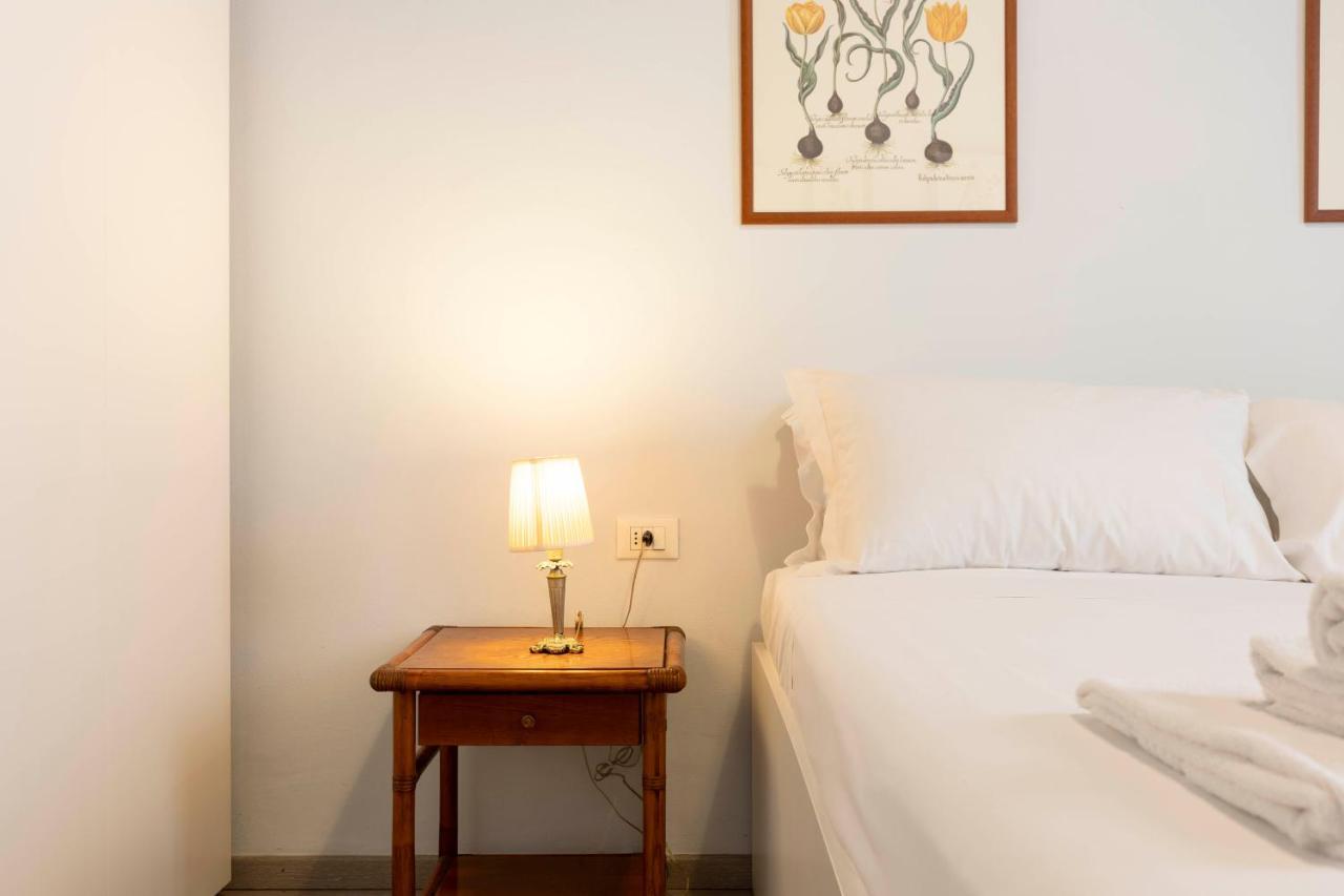 Capponi Deluxe Apartment ฟลอเรนซ์ ภายนอก รูปภาพ