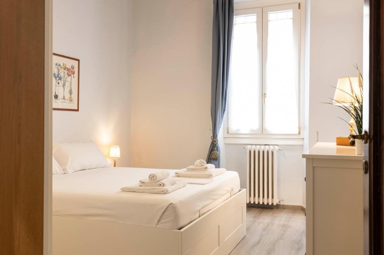 Capponi Deluxe Apartment ฟลอเรนซ์ ภายนอก รูปภาพ