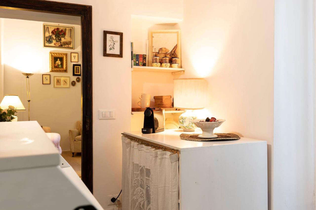 Capponi Deluxe Apartment ฟลอเรนซ์ ภายนอก รูปภาพ